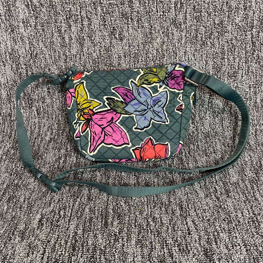 Vera Bradley Tropical Evening‎ Fanny Pack Belt Bag Quilted Gray Floral Crossbody